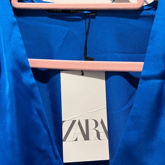 Zara NWT satin dress! That color though! Size S - Picture 3 of 6